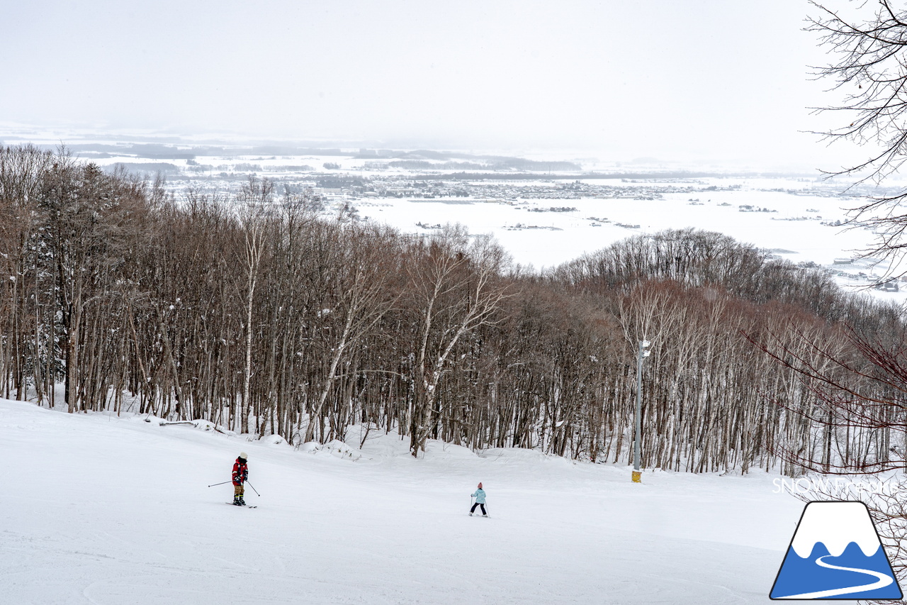 キャンモアスキービレッジ｜アットホームな人の優しさがもたらす、居心地の良さ…。スペックなどの数字では表すことが出来ない、スケール感の大きな素晴らしきローカルスキー場♪